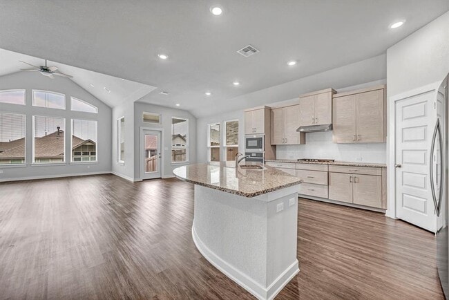 Photo - 121 High Plains Dr