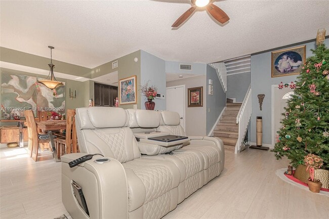 Photo - 8340 NW 191st Ln