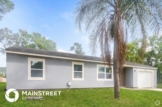 Building Photo - 2831 SE Melaleuca Blvd Rental