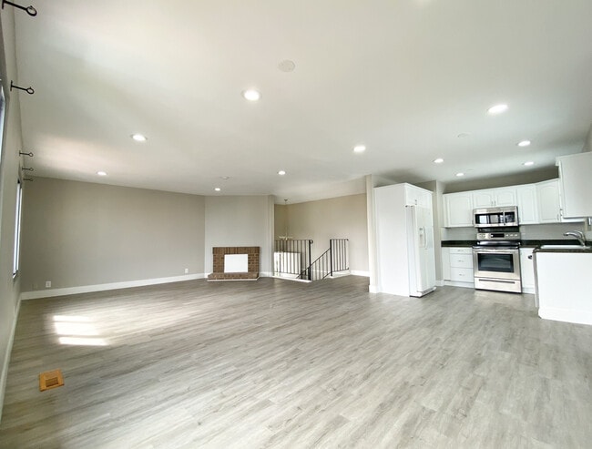 Photo - 134 Morton Dr