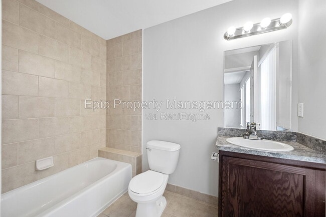 Photo - 14196 Lakeside Blvd N
