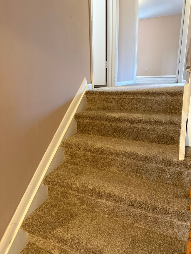 Photo - 402 Friendly Pooch Ln