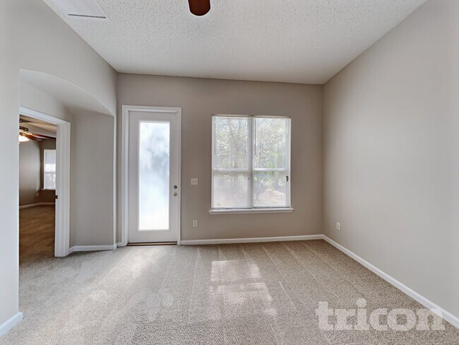 Photo - 2950 Bessent Rd