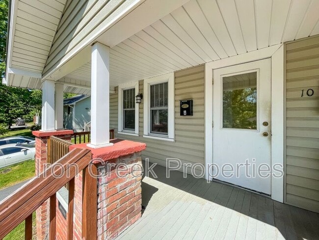 Photo - 10 Latta St