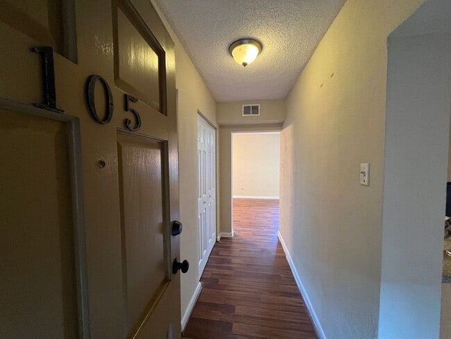 Photo - PRE-LEASING FOR AUGUST 2026!