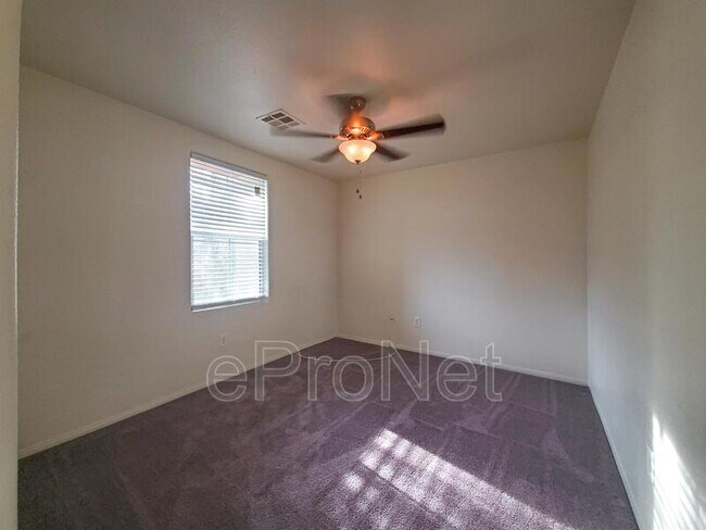 Photo - 3314 Cave Primrose St