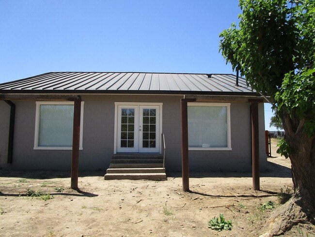Thank you for your interest in our propert... - Thank you for your interest in our propert...