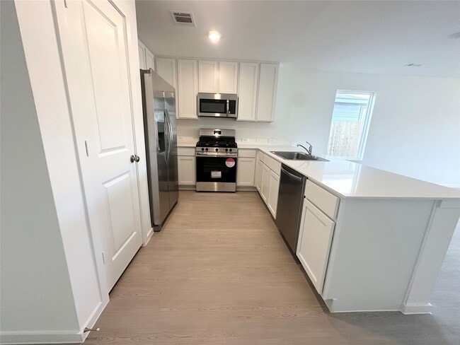 Photo - 16477 Blossom Grv Dr