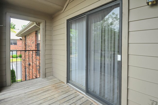 Hurstbourne Crossing Apartments