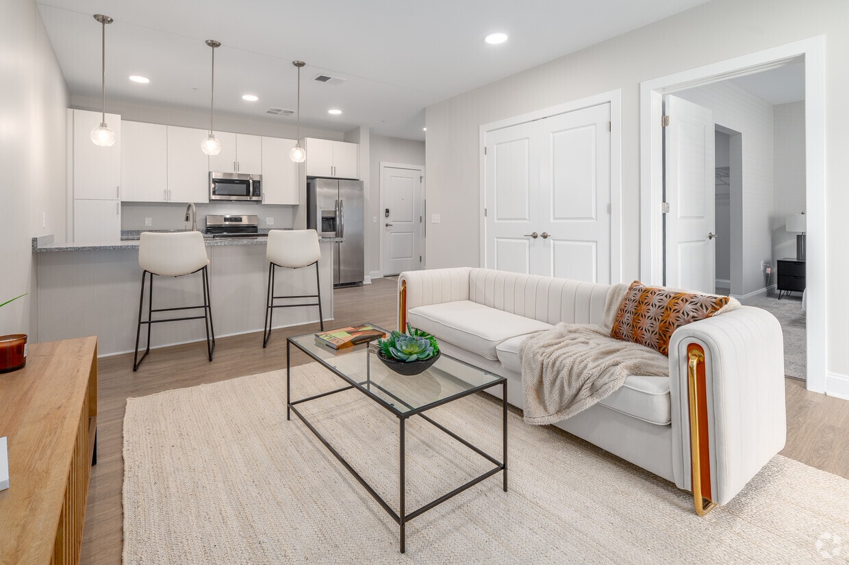 Park Lamont Townhomes - Park Lamont Townhomes