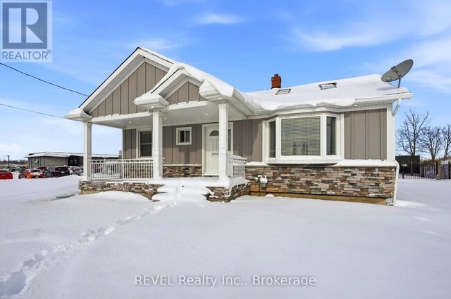 Photo - 1098 Beaverdams Rd