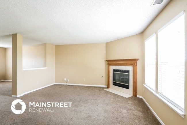 Photo - 2114 Summer Breeze Way