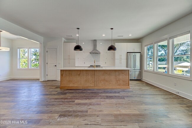Photo - 213 Myrtle Ave