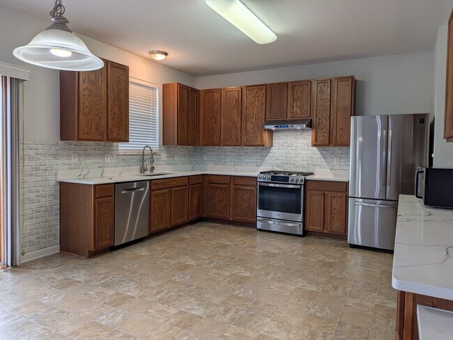 Photo - 172 Chandler Springs Dr