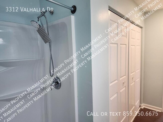 Photo - 3312 Valhalla Dr