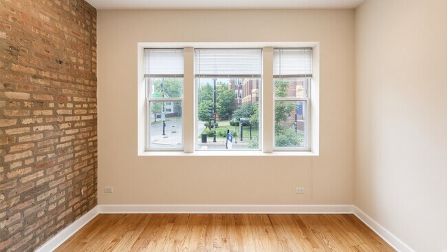 4605 N Kimball Ave Unit 1N