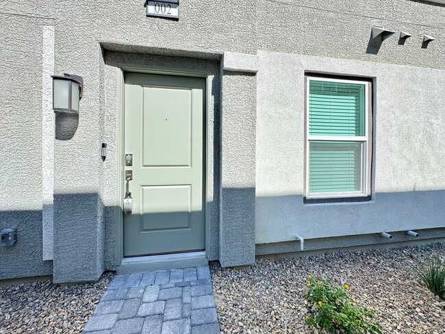 Photo - 4219 Norstad St