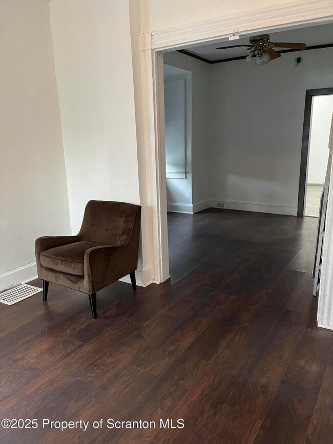 Photo - 2120-2122 Belmont Terrace