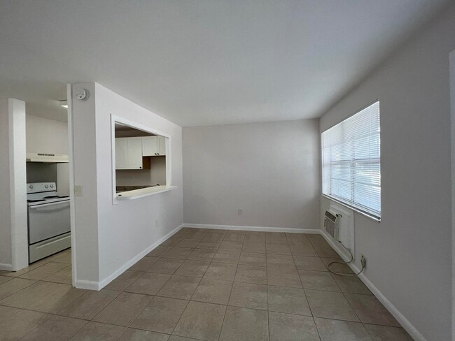 Photo - 126 Cleveland St Unit 3