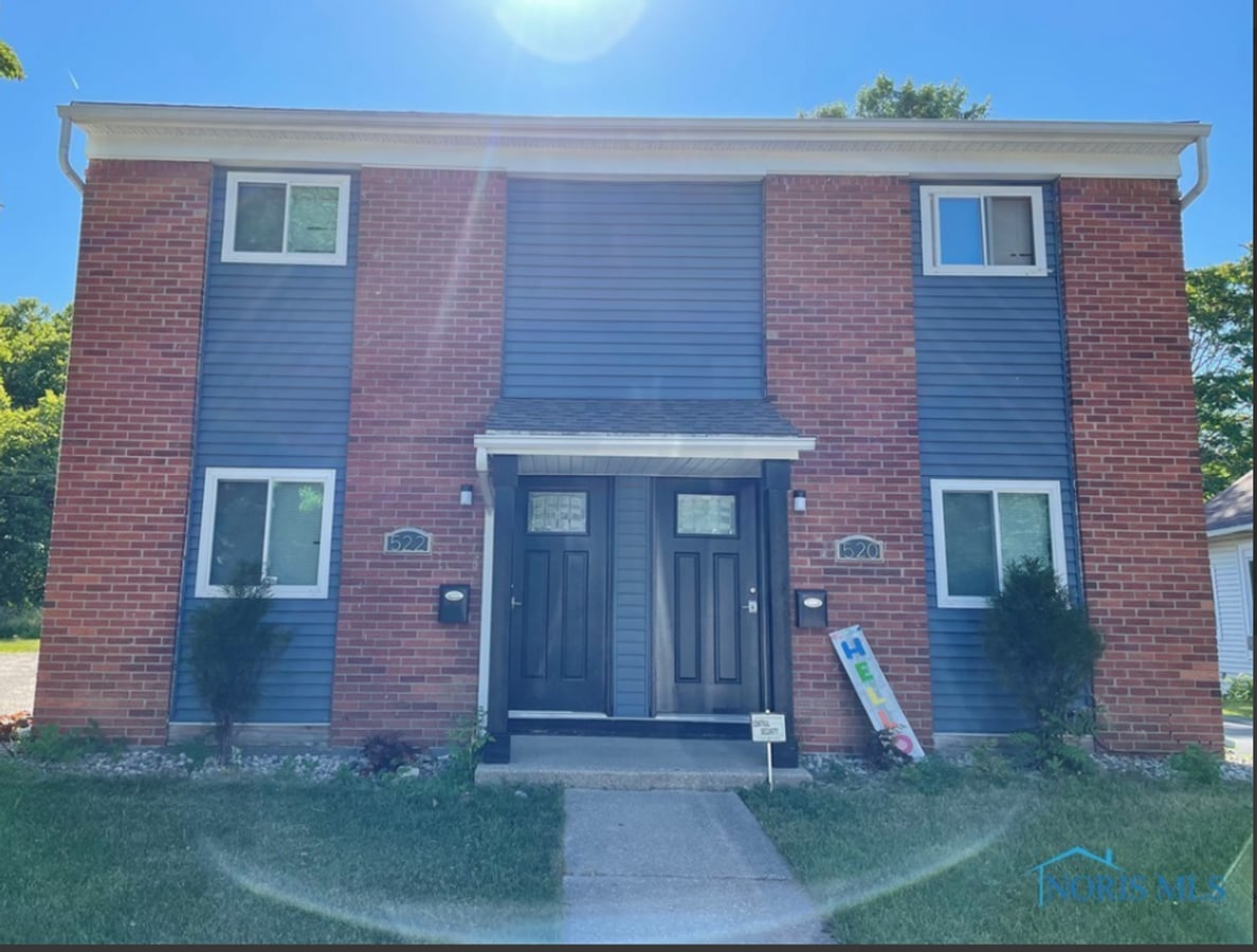 Howland Ave - Howland Ave Apartment Unit 520 Howland