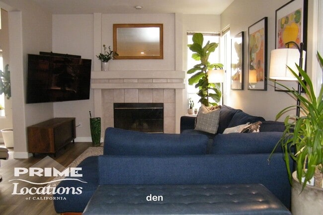 Photo - Wow!! An east Roseville charmer