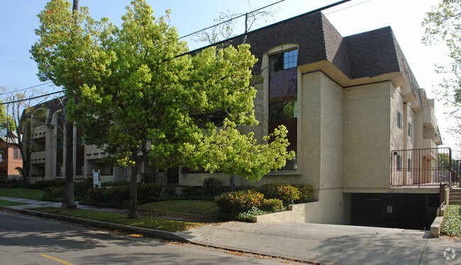 70 Catalina, ¡alejado - 70 N Catalina Ave