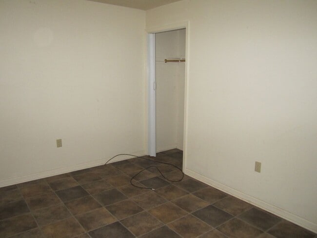 Photo - 144 Pike Ave