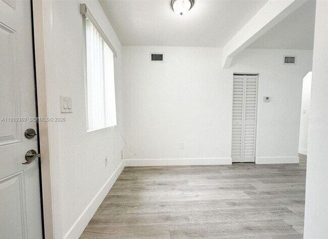 Photo - 1894 NW 53rd St Unit B