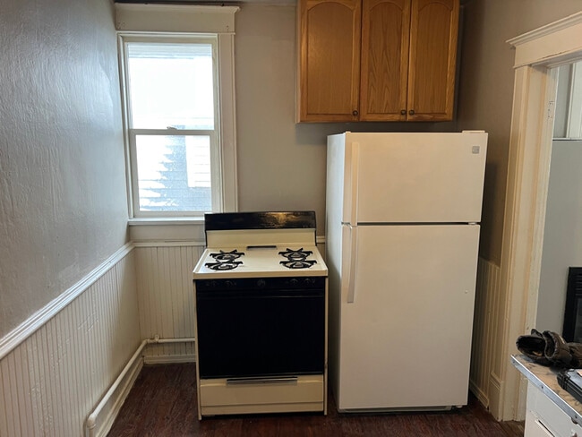 Photo - 1605 N Madison St Unit 8