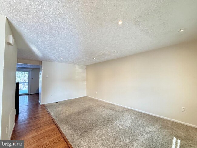 Photo - 8152 Mandan Terrace