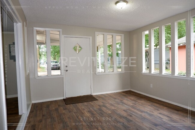 Photo - 7846 Roberson St Unit B