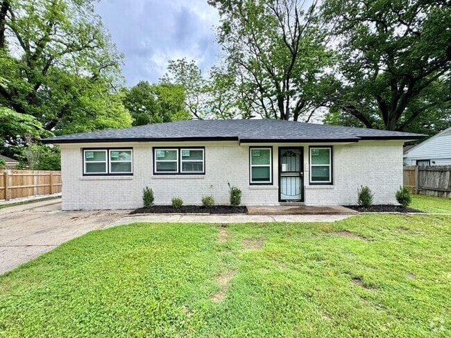 Building Photo - 4062 Alpine Ave Rental