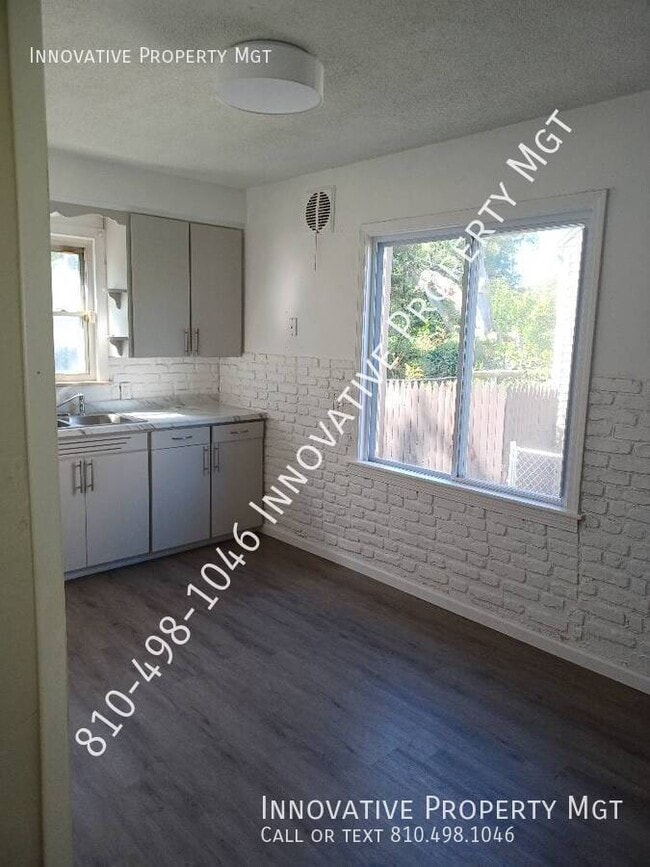 Photo - 533 W Pulaski St