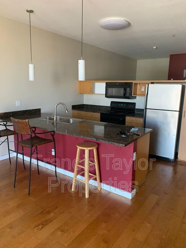 Photo - 777 Sixth Ave Unit 329