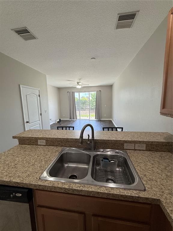 5032 White Sanderling Ct
