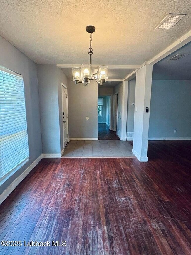 Photo - 2803 30th St