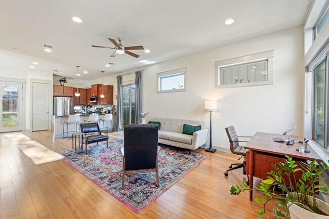 Photo - 6006 Aurora Dr Unidad SI ID1492695P