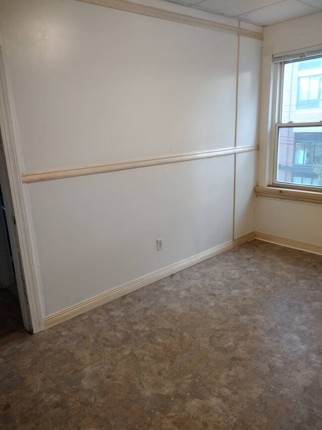 Photo - 540 Mercer St