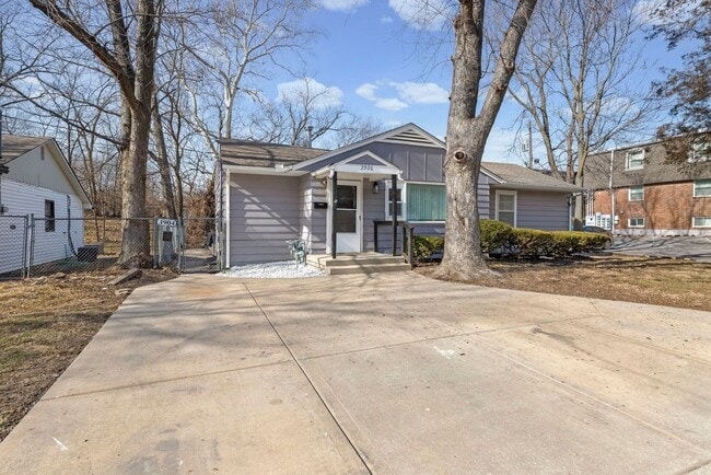 Photo - Newly Renovated Home - Steps Away from KU Med Unit 3906 Booth