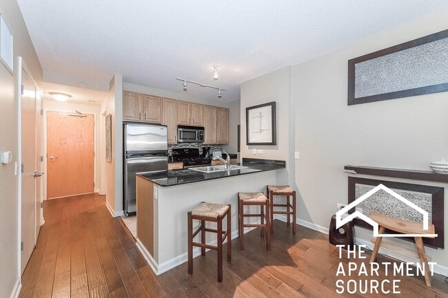 Photo - 353 N Desplaines St Unidad 2201