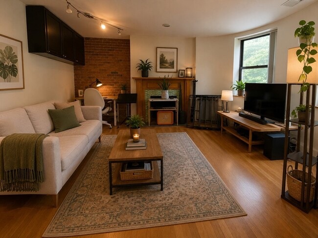 Photo - 84 Gainsborough St Unit 201w