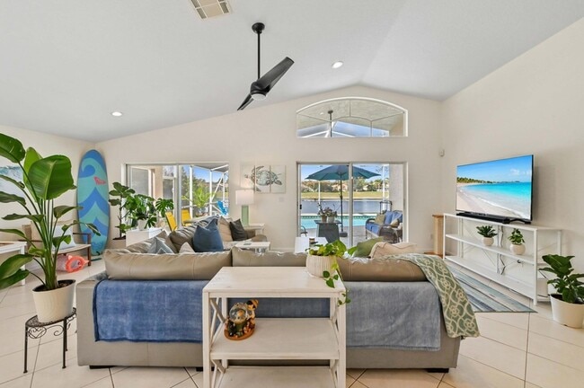 Photo - 865 SE Westminster Pl