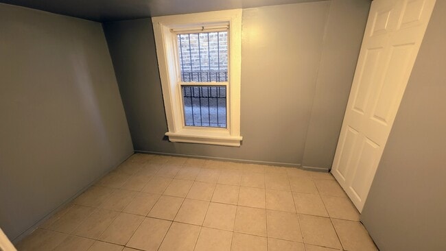 Photo - 1629 W Beach Ave