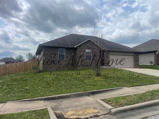 Photo - Updated Home in Ozark!