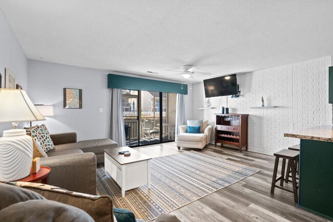 Photo - 1860 Auburn Ln Unidad FL1-ID1382459P