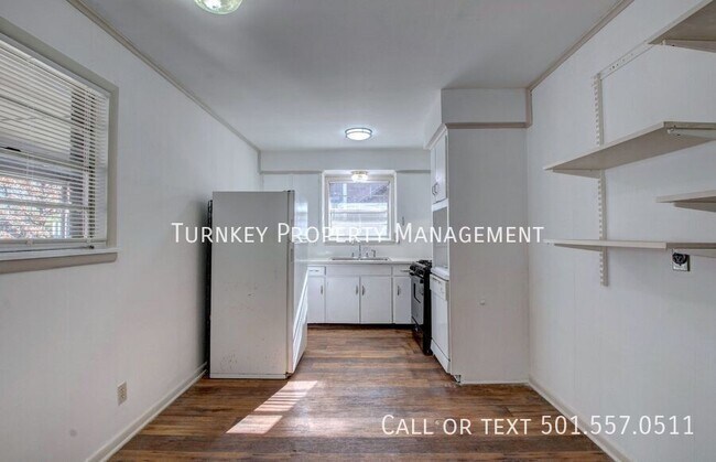 Photo - 5604 B St
