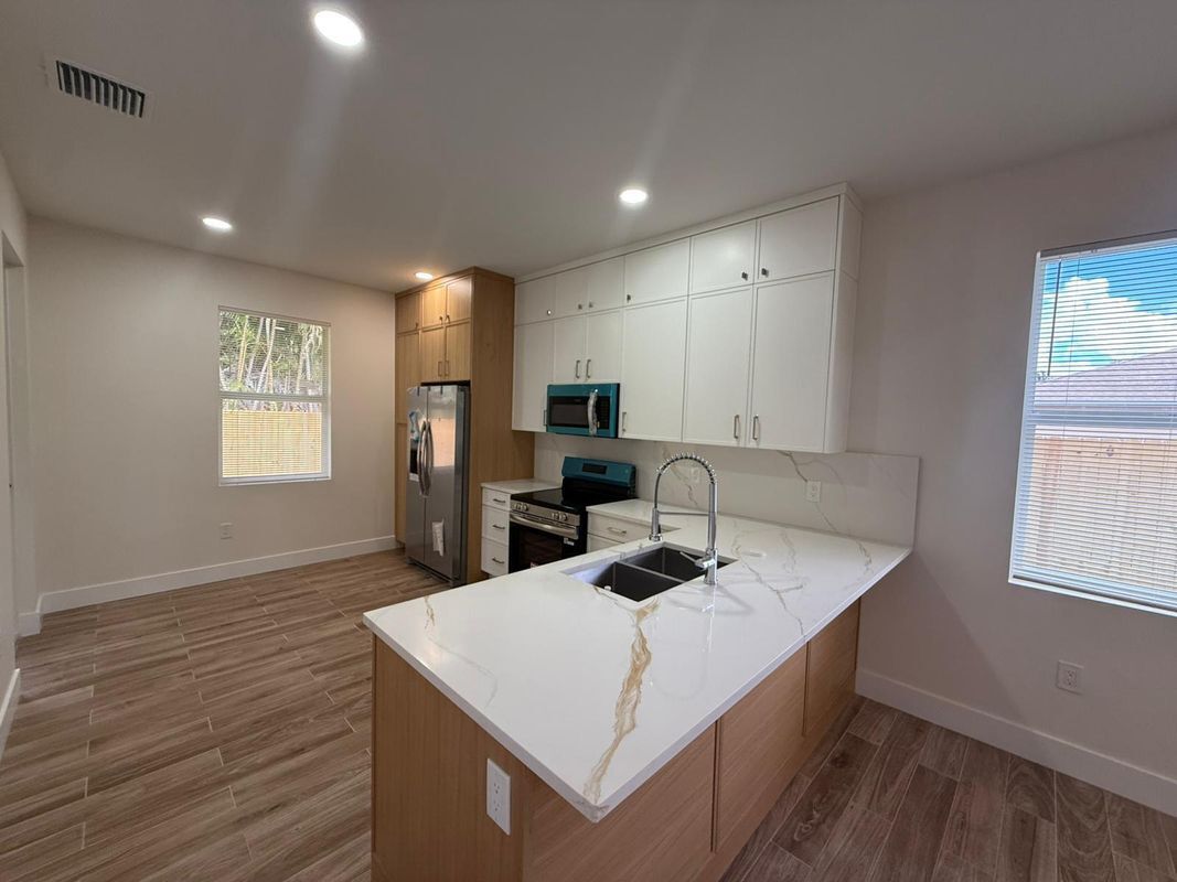 Photo - 7723 Haverhill Rd