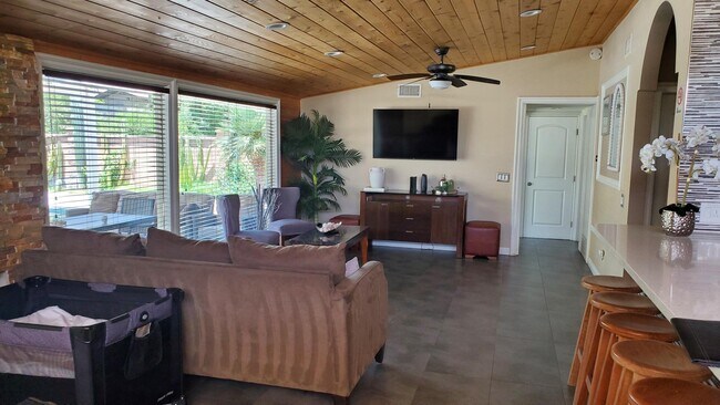 71567 Mirage Rd