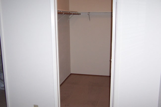 Walk-in closet