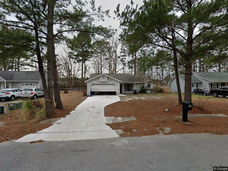 Photo - 108 Broadleaf Dr